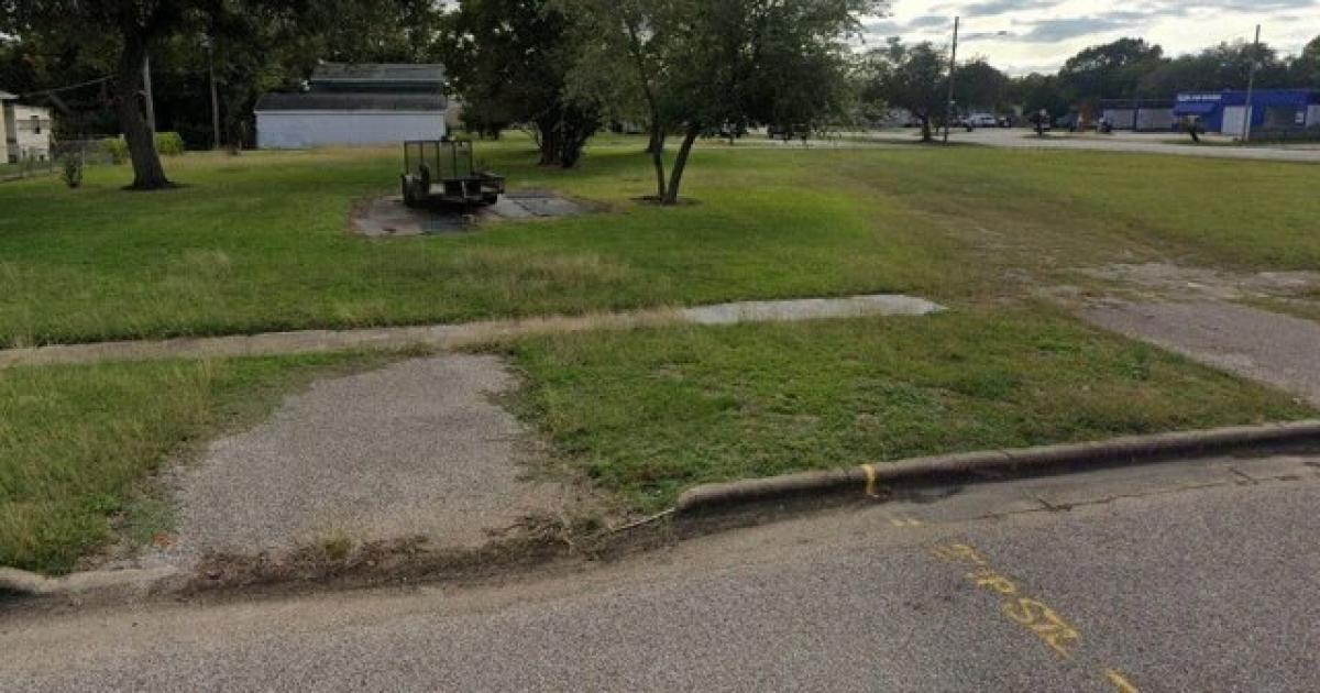 Picture of Residential Land For Sale in Texas City, Texas, United States