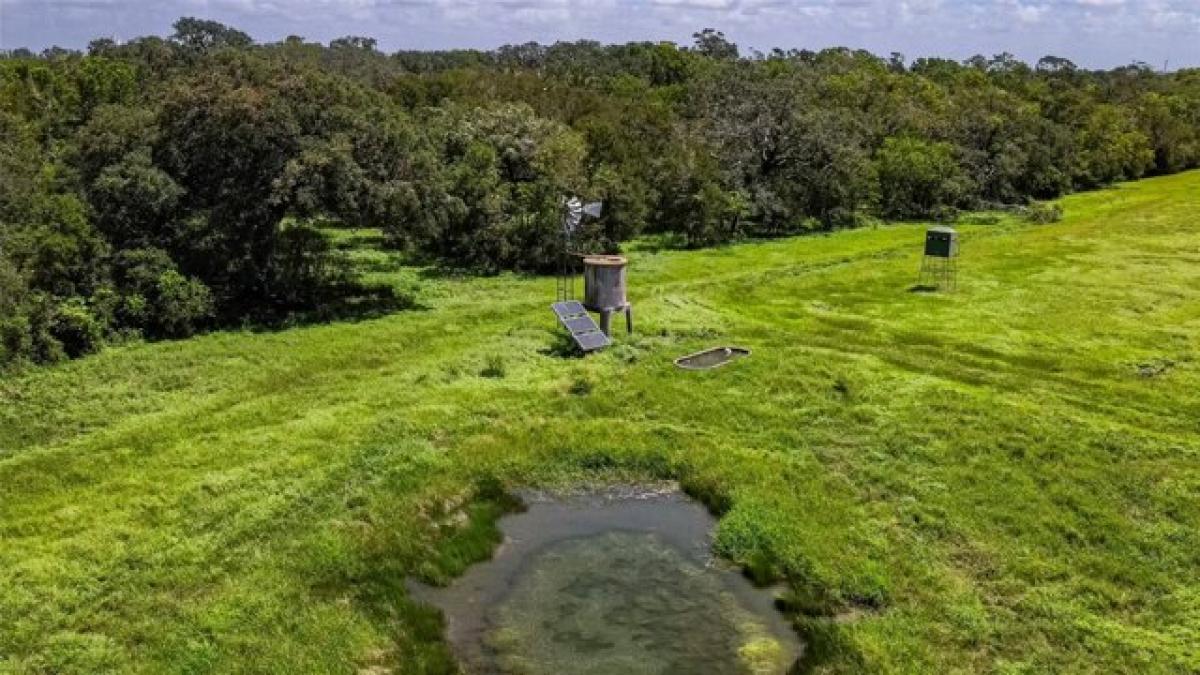 Picture of Residential Land For Sale in Bay City, Texas, United States