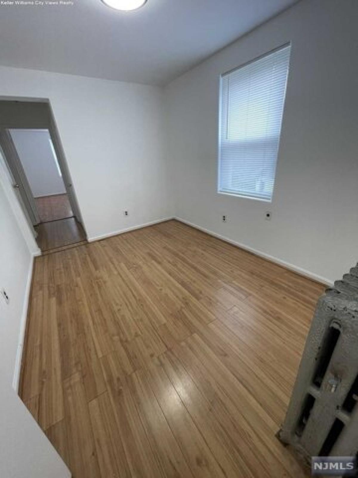 Picture of Home For Rent in Fort Lee, New Jersey, United States