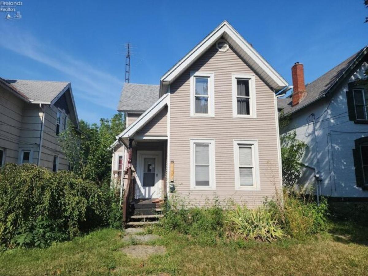 Picture of Home For Sale in Sandusky, Ohio, United States