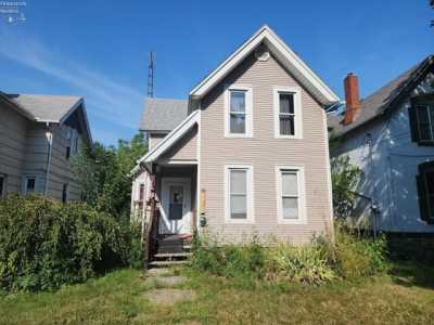 Home For Sale in Sandusky, Ohio