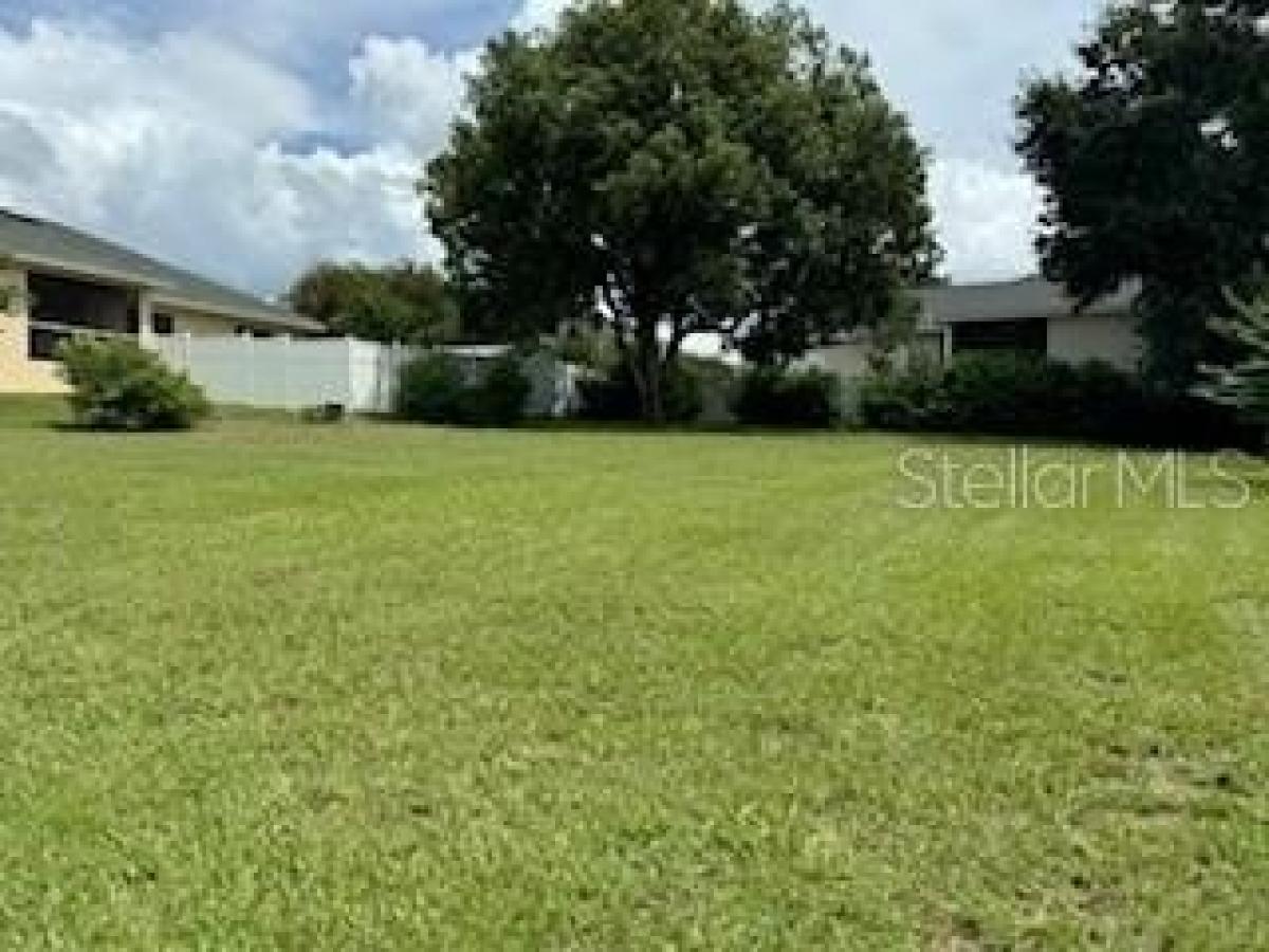 Picture of Residential Land For Sale in Lakeland, Florida, United States