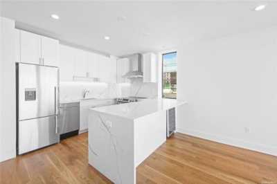 Home For Sale in Rockaway Park, New York