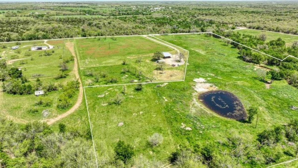 Picture of Residential Land For Sale in Perrin, Texas, United States