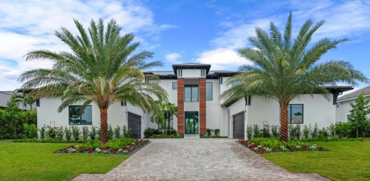 Picture of Home For Sale in Riviera Beach, Florida, United States