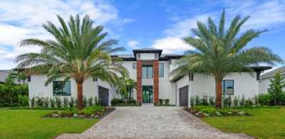 Home For Sale in Riviera Beach, Florida