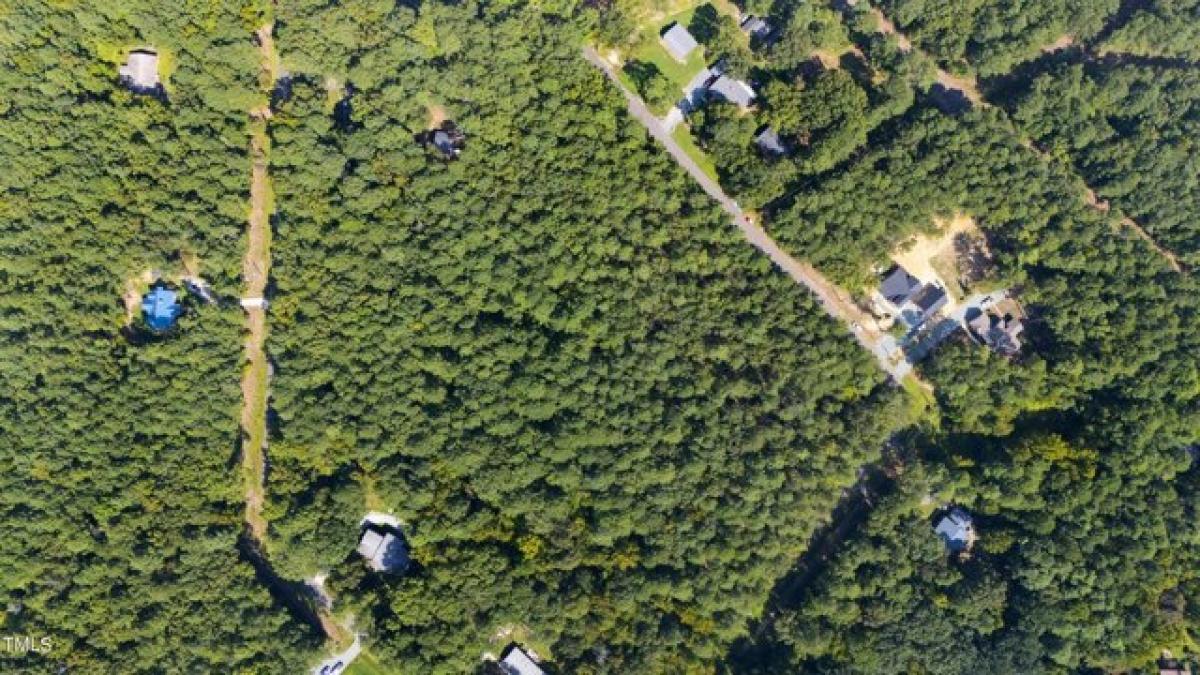 Picture of Residential Land For Sale in Chapel Hill, North Carolina, United States