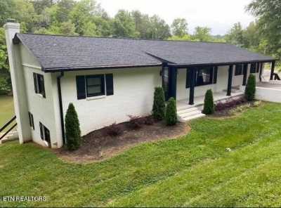 Home For Sale in Louisville, Tennessee