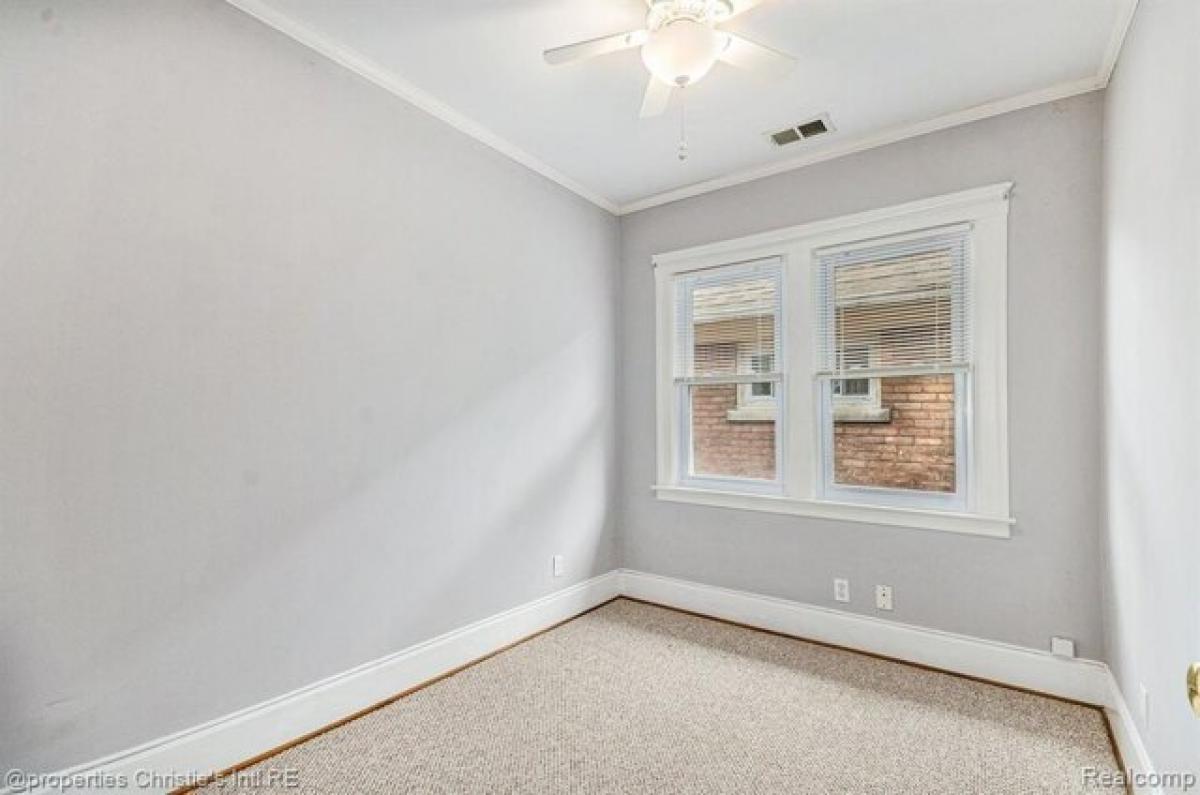 Picture of Apartment For Rent in Grosse Pointe Park, Michigan, United States