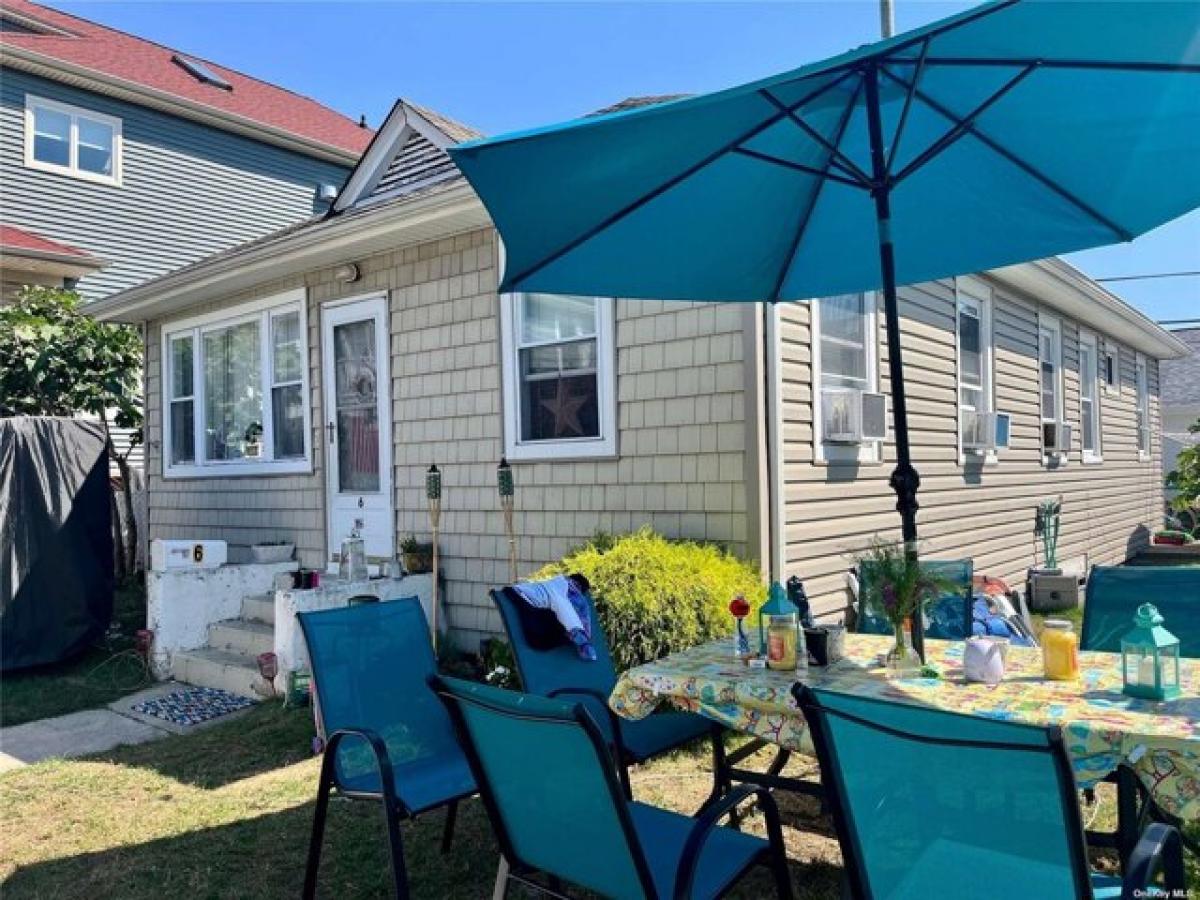 Picture of Home For Rent in Long Beach, New York, United States