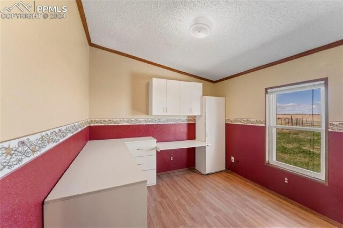 Picture of Home For Sale in Peyton, Colorado, United States