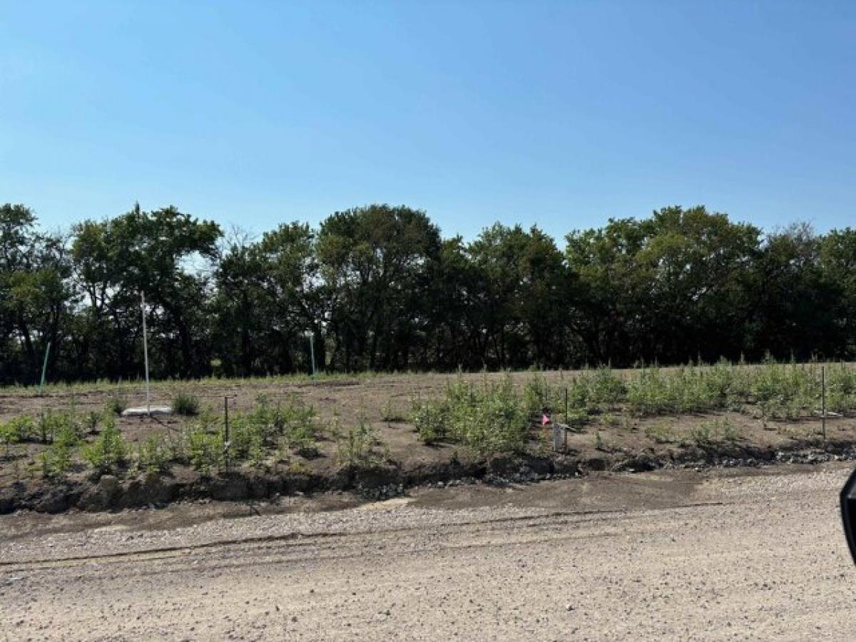 Picture of Residential Land For Sale in Derby, Kansas, United States