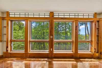 Home For Sale in Weaverville, North Carolina