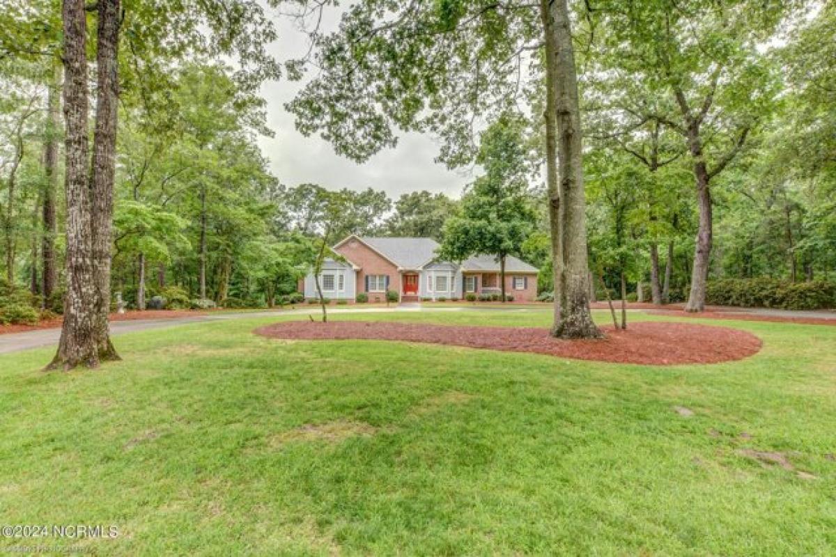 Picture of Home For Sale in Laurinburg, North Carolina, United States