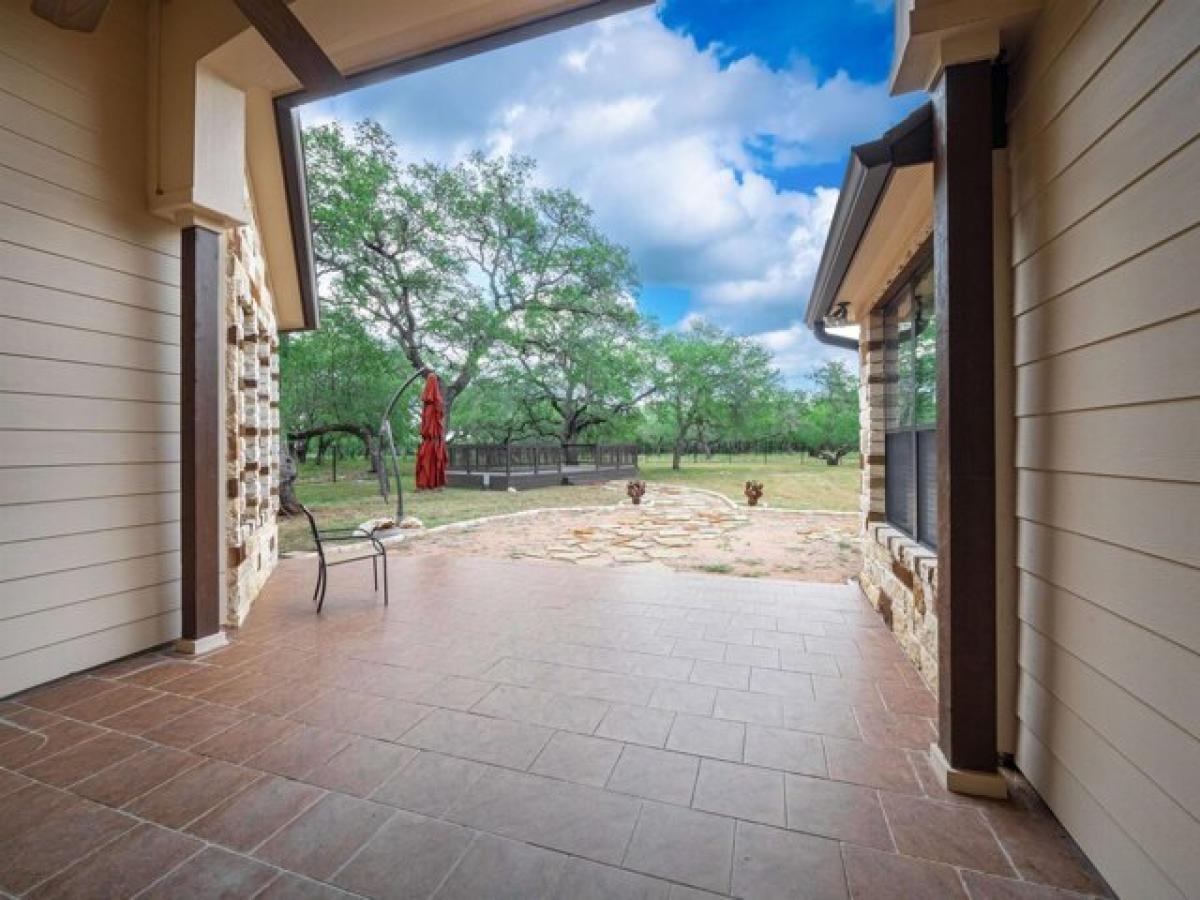 Picture of Home For Sale in Spicewood, Texas, United States