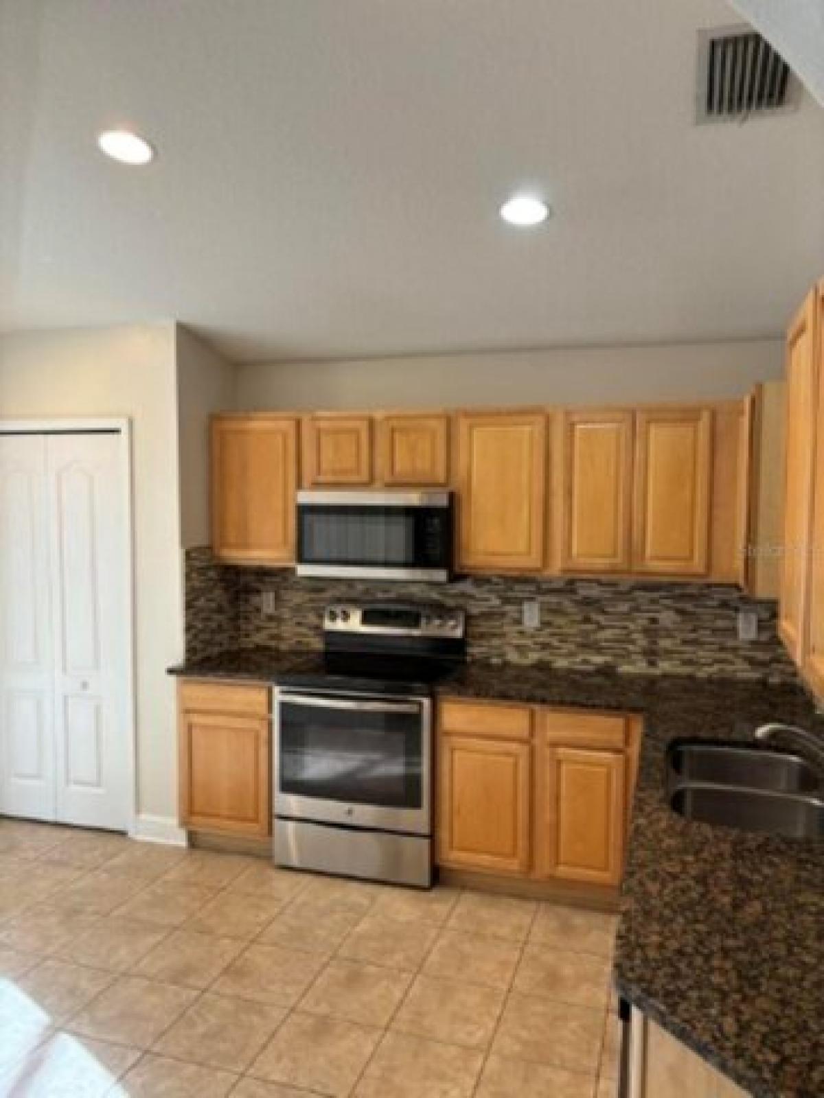 Picture of Home For Rent in Land O Lakes, Florida, United States