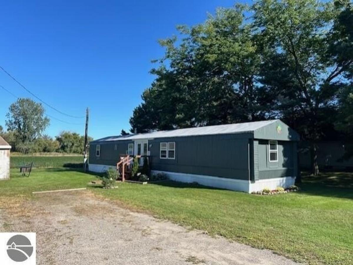 Picture of Home For Sale in Ashley, Michigan, United States