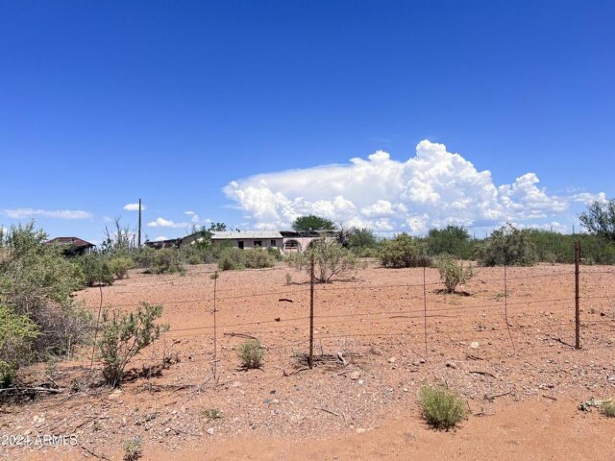 Picture of Residential Land For Sale in Douglas, Arizona, United States