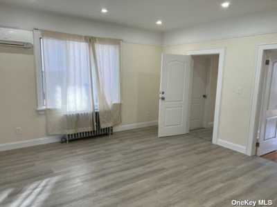 Apartment For Rent in Glen Cove, New York