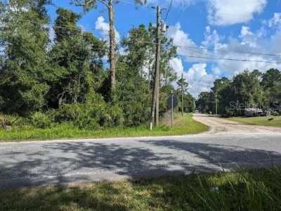 Residential Land For Sale in Deland, Florida