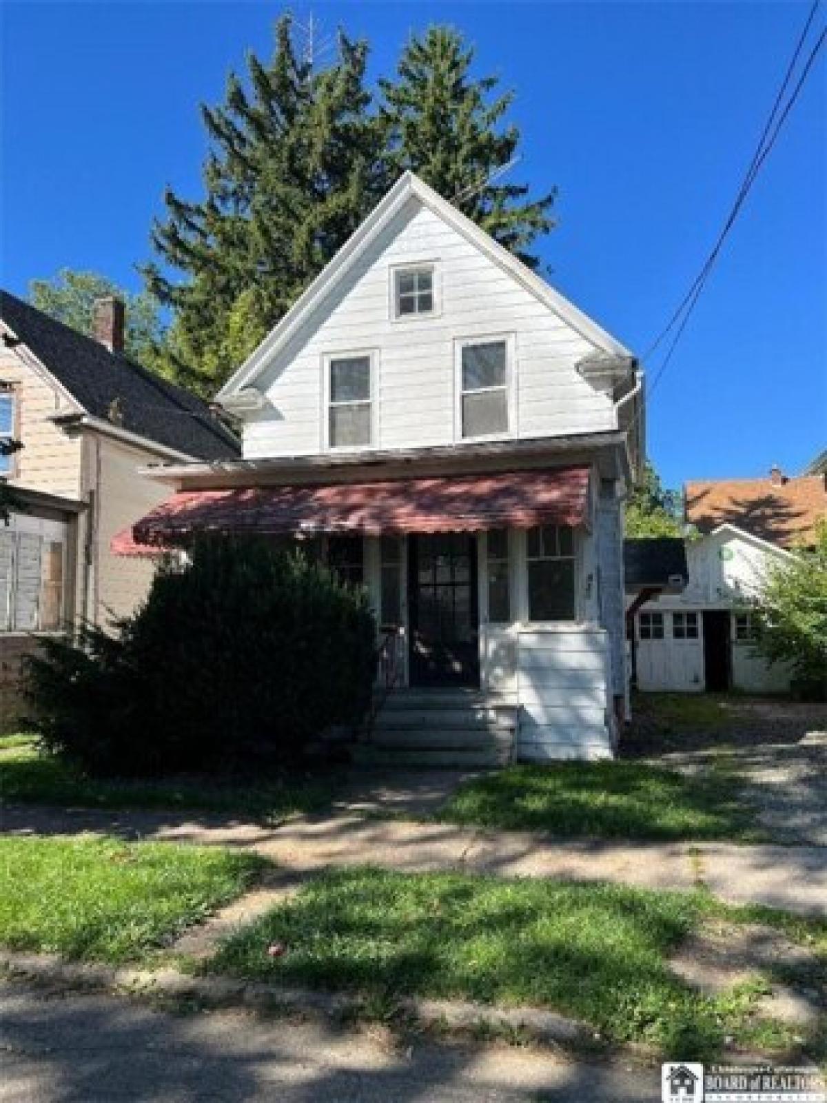 Picture of Home For Sale in Dunkirk, New York, United States