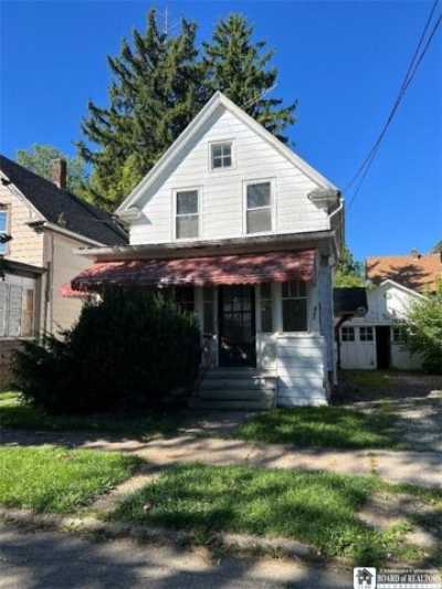 Home For Sale in Dunkirk, New York