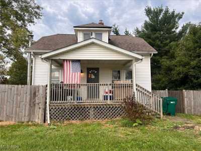 Home For Sale in Chagrin Falls, Ohio