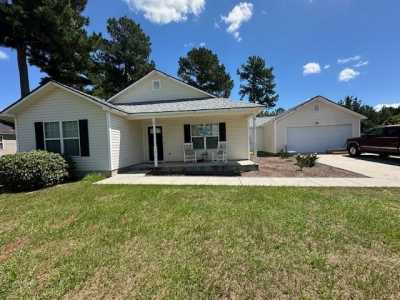 Home For Sale in Hahira, Georgia