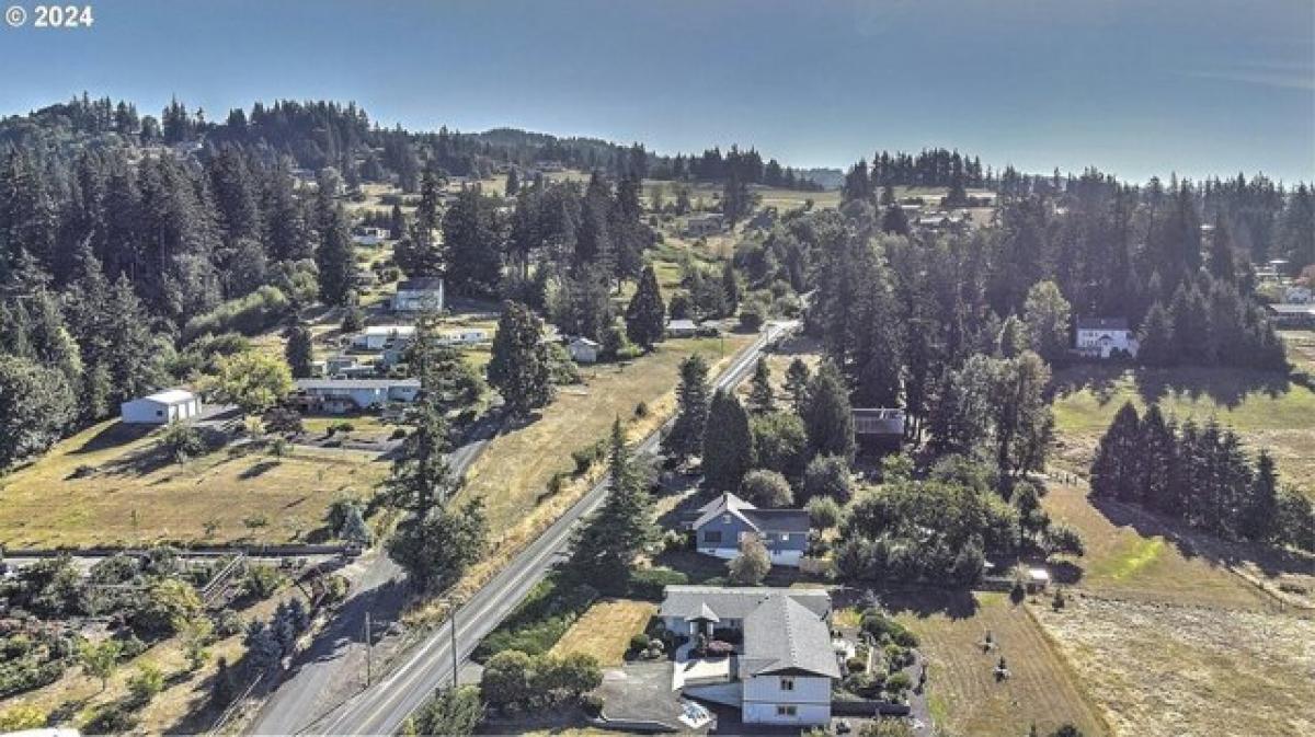 Picture of Residential Land For Sale in Kalama, Washington, United States