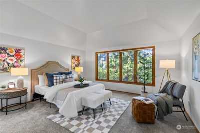 Home For Sale in Sammamish, Washington