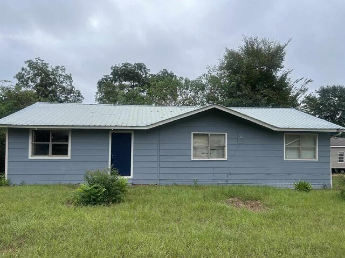 Picture of Home For Sale in San Augustine, Texas, United States