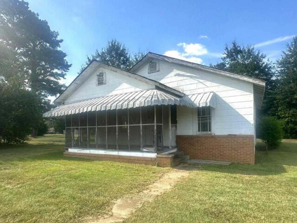 Picture of Home For Sale in Newhebron, Mississippi, United States