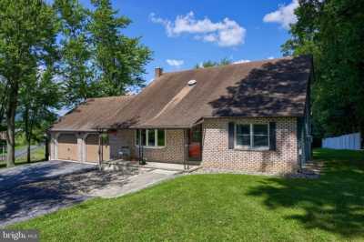 Home For Sale in Grantville, Pennsylvania