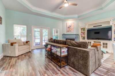 Home For Sale in Ocean Springs, Mississippi