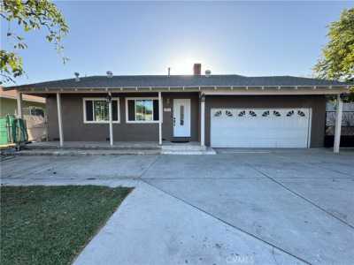 Home For Sale in Pomona, California