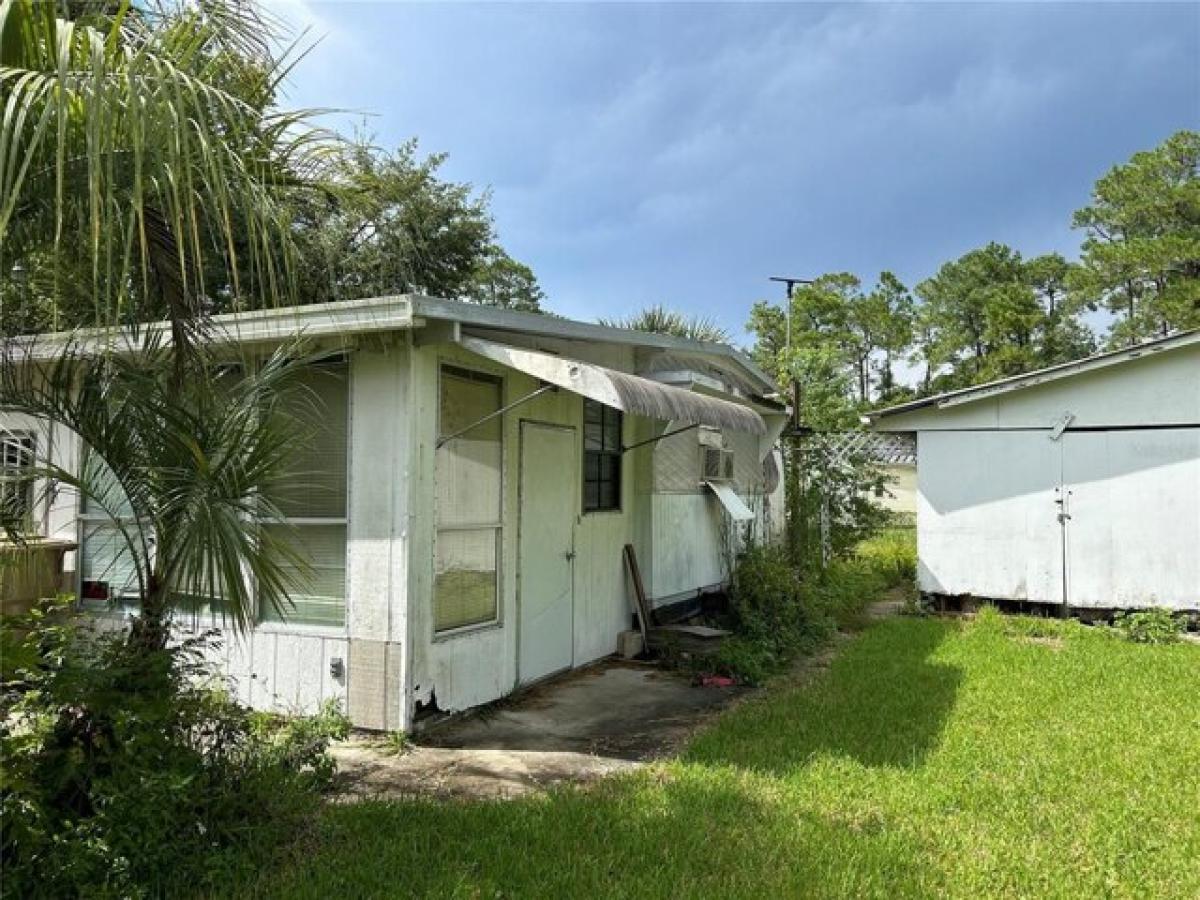 Picture of Home For Sale in Astor, Florida, United States