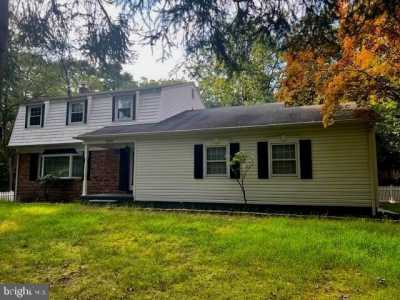 Home For Sale in Shamong, New Jersey