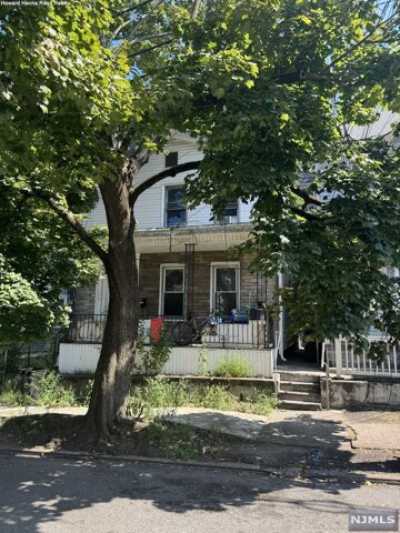 Home For Sale in Paterson, New Jersey