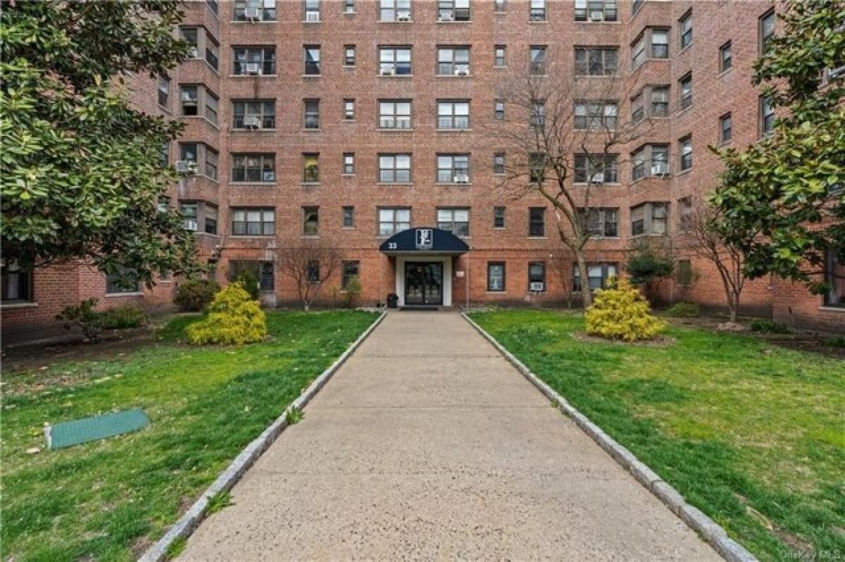 Picture of Apartment For Rent in Mount Vernon, New York, United States