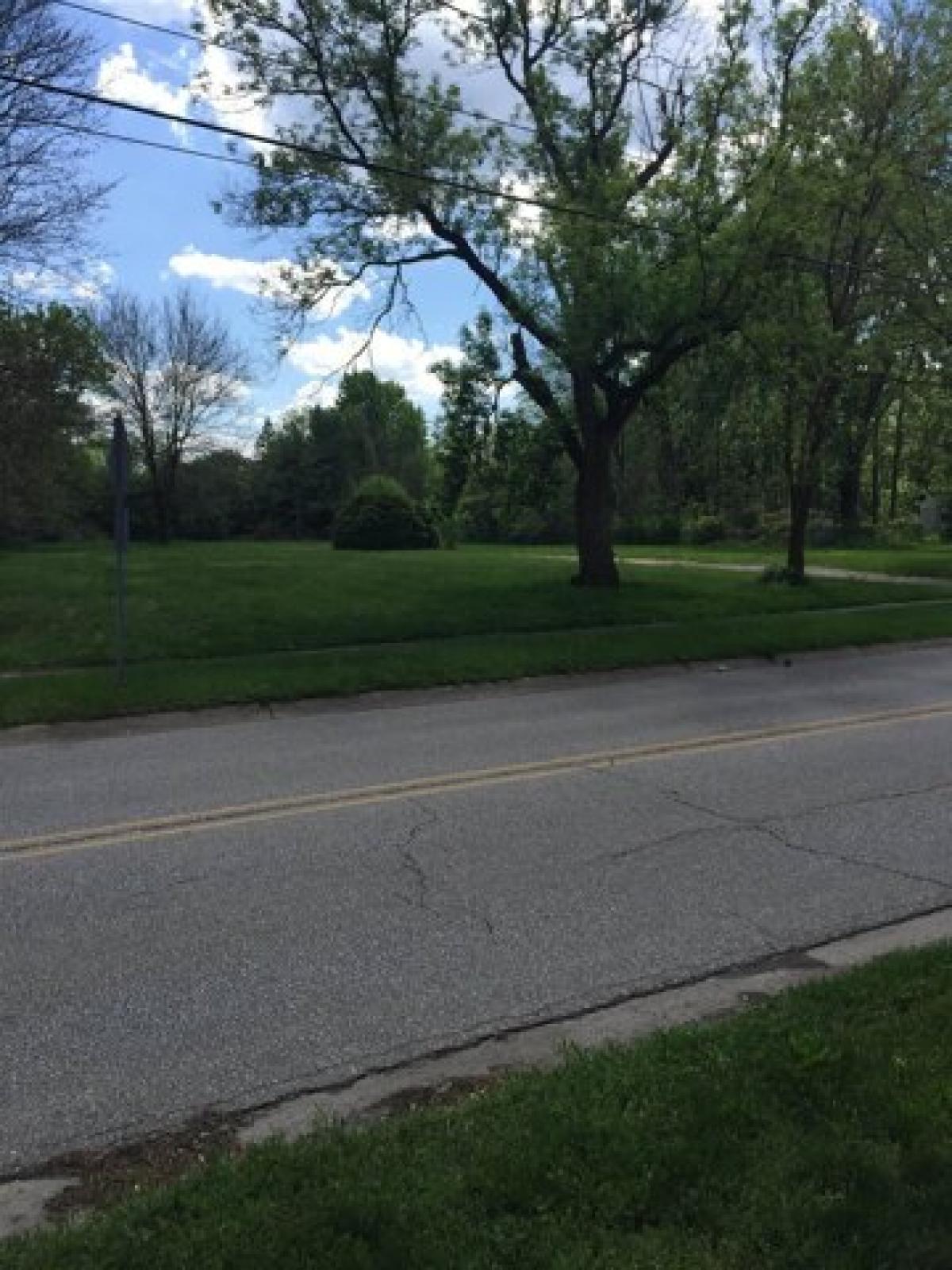 Picture of Residential Land For Sale in Davison, Michigan, United States