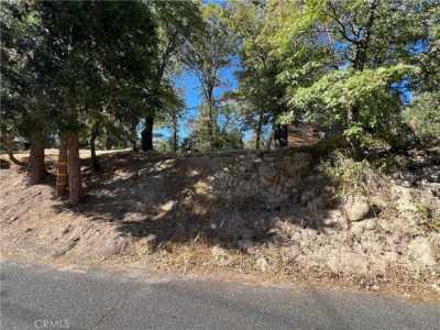 Residential Land For Sale in Crestline, California