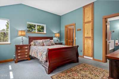 Home For Sale in Newport, Oregon