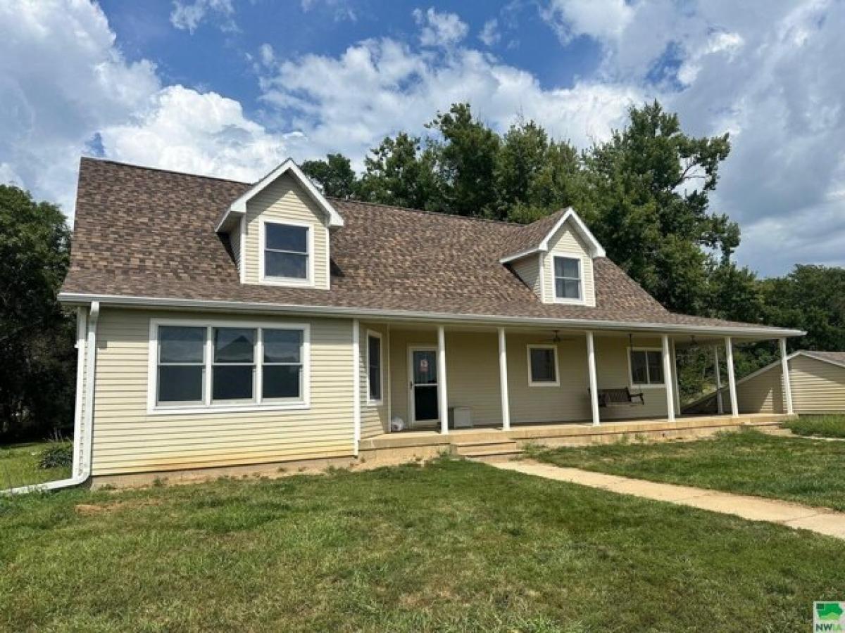 Picture of Home For Sale in Emerson, Nebraska, United States