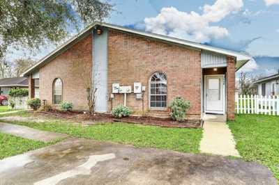 Home For Rent in La Marque, Texas