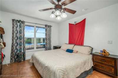 Home For Sale in Venus, Florida