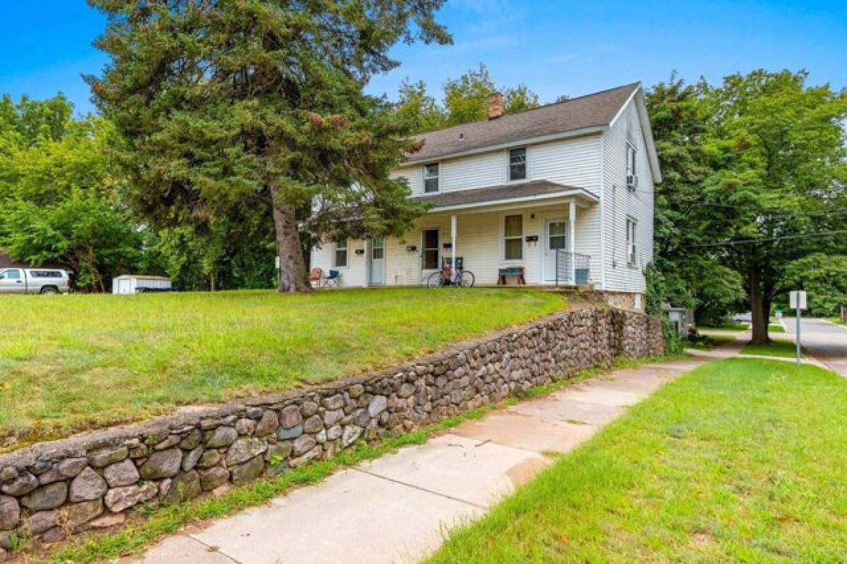 Picture of Home For Sale in Shawano, Wisconsin, United States