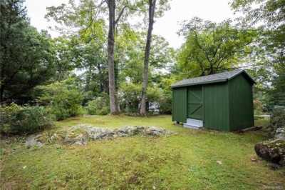 Home For Sale in Mohegan Lake, New York