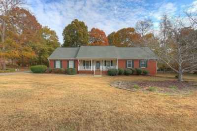 Home For Sale in Oxford, Georgia