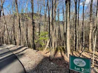 Residential Land For Sale in Sapphire, North Carolina