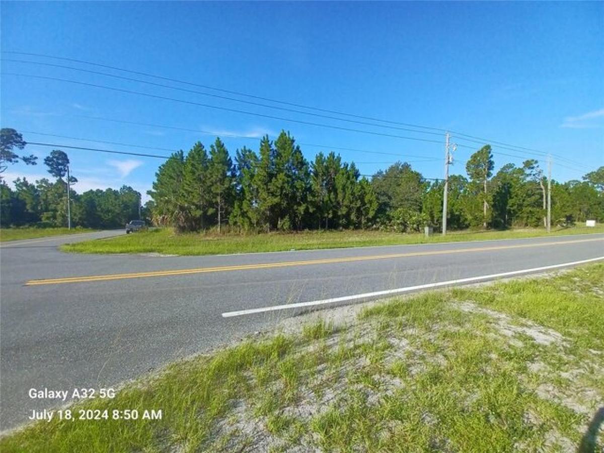 Picture of Residential Land For Sale in Palm Bay, Florida, United States